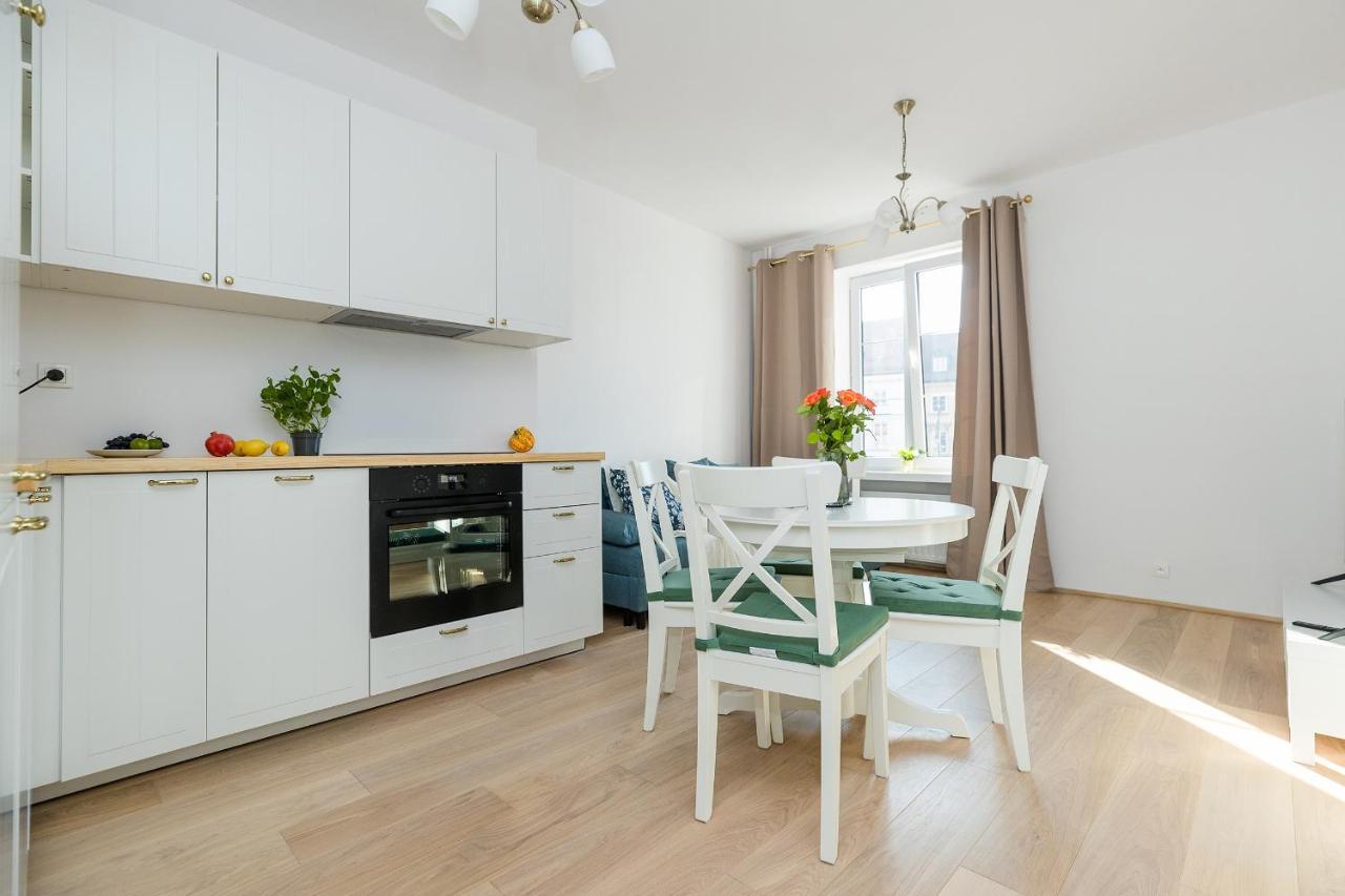 Shortstaypoland Piekarska Varsovie Extérieur photo